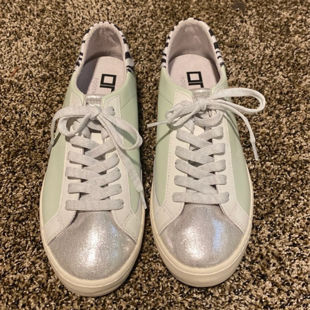 One Footwear Shoes